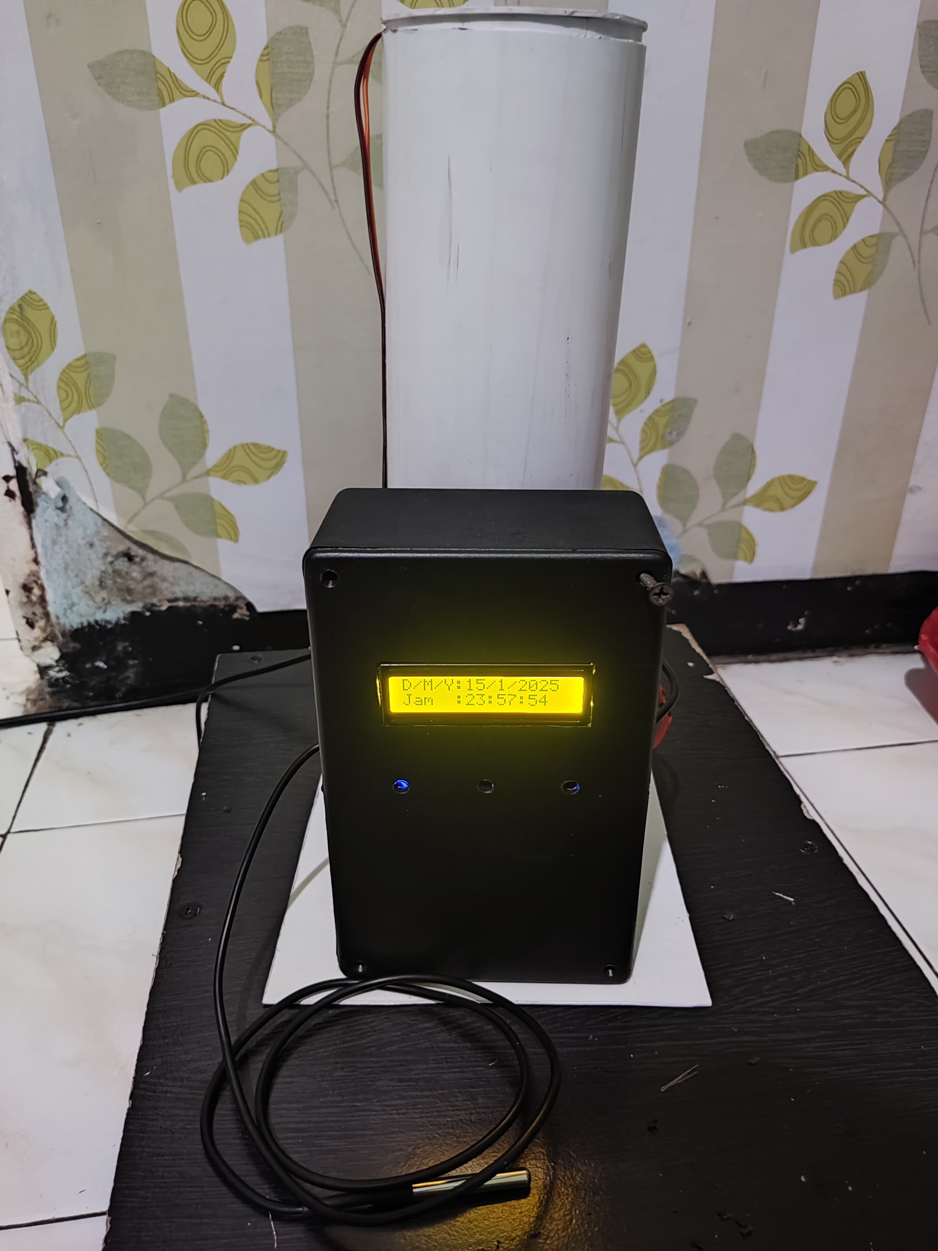 Perancangan pakan ikan otomatis dan monitoring berbasis iot menggunakan mikrokontroler nodemcu esp8266