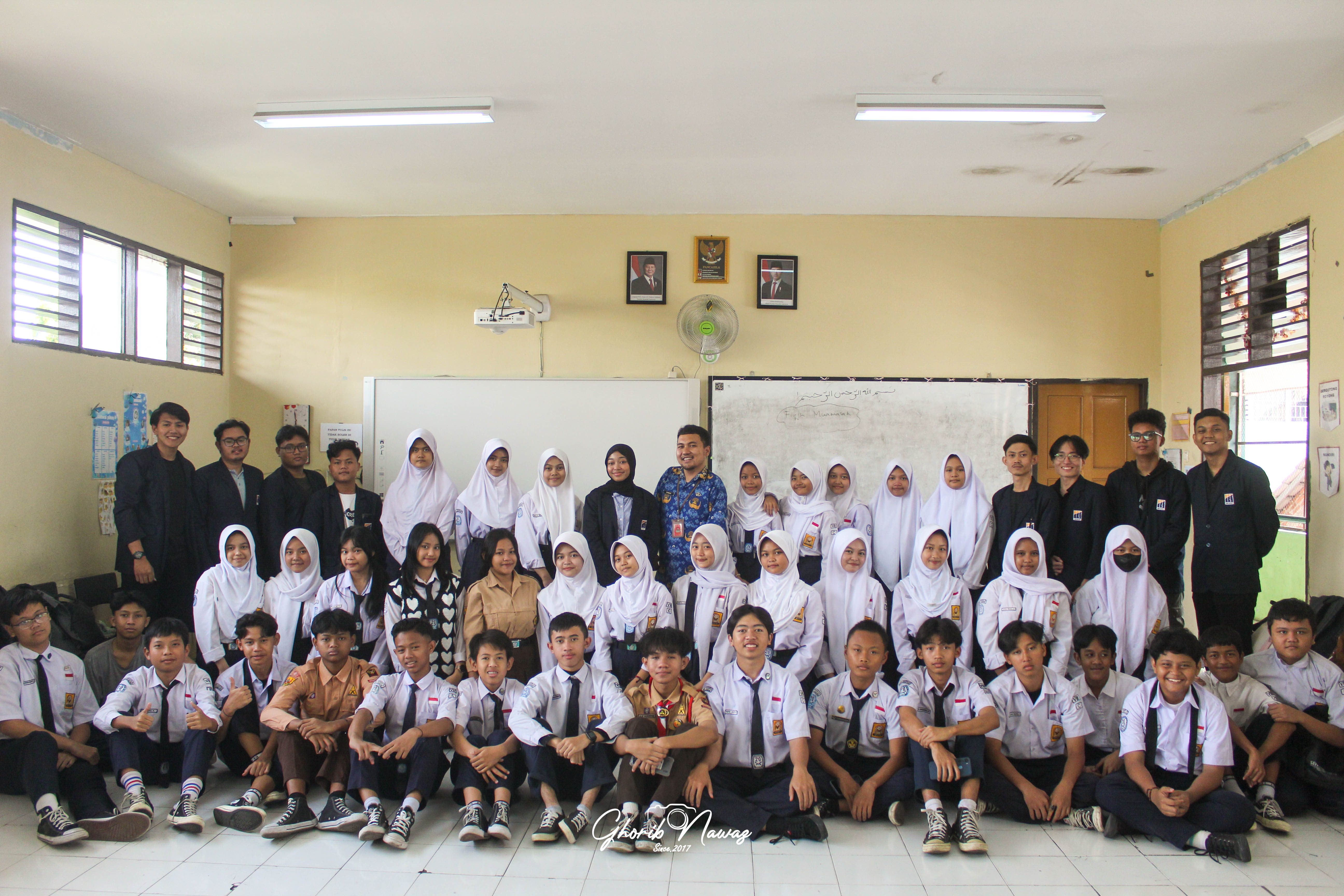 Simulasi Profesi Digital Masa Depan : Aku Bisa Jadi Apa? Belajar Profesi Dengan Kreasi dan Teknologi